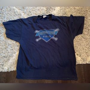 Mens Cleveland Indians/ Guardians XL.  I have several Cleveland shirts.